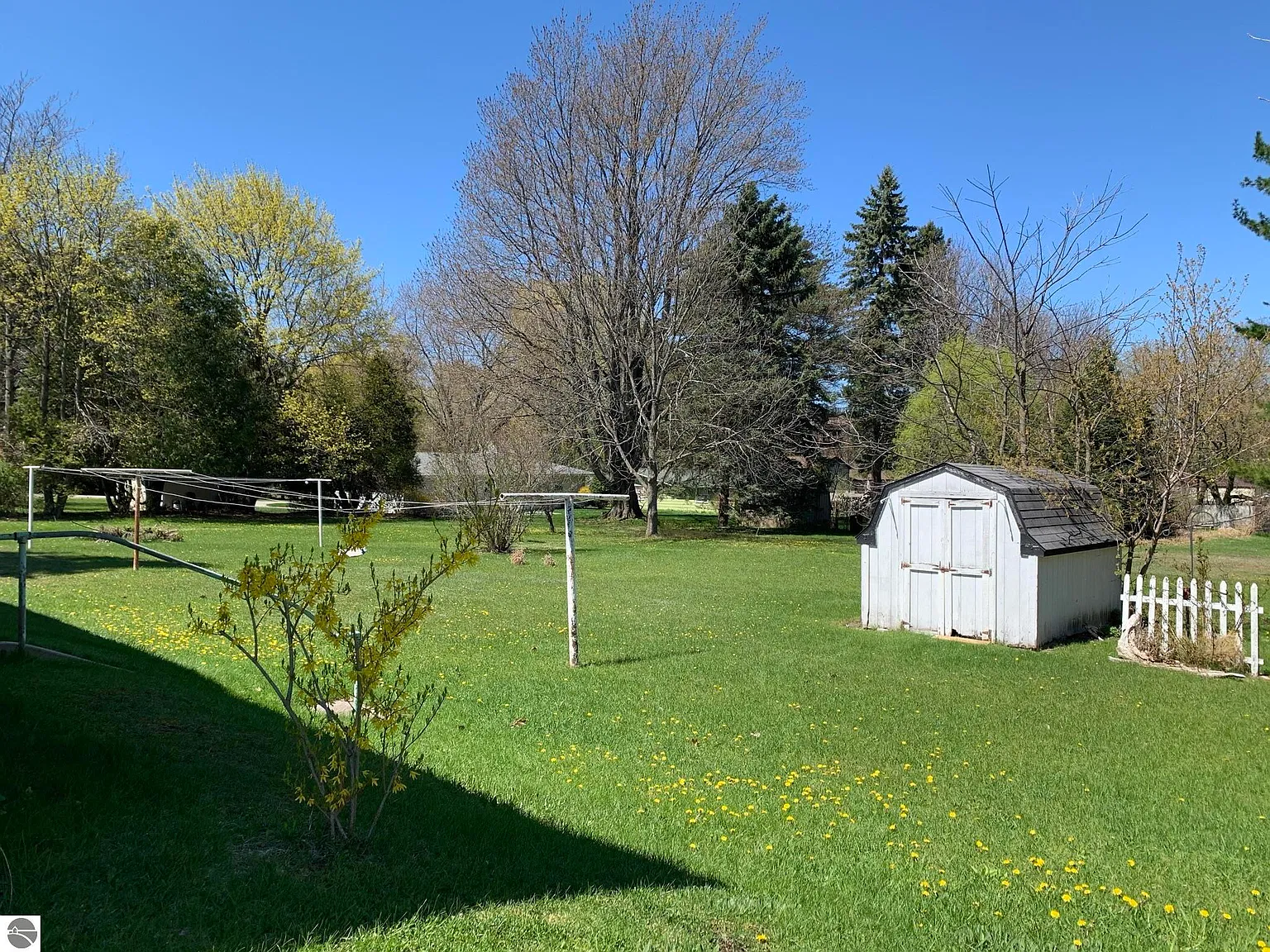 2 bed, 1.0 bath, $1,800 — Photo 4