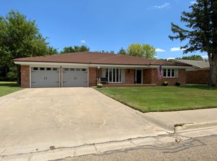 1214 Putman, Stratford, TX 79084