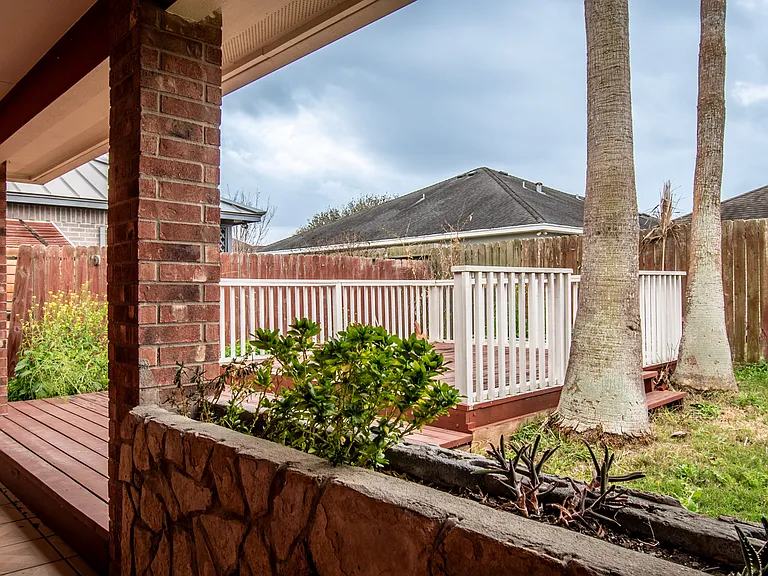 7013 Madiera Dr — Photo 37