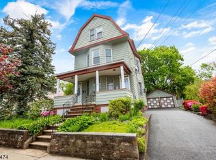 20 Parkview Ave, Belleville, NJ 07109