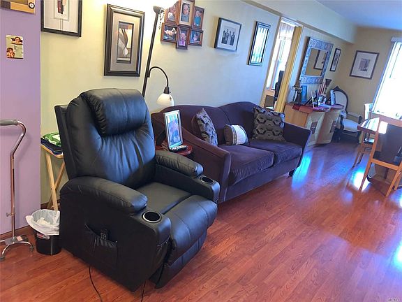 3rd image of 24120 Northern Blvd APT 1D