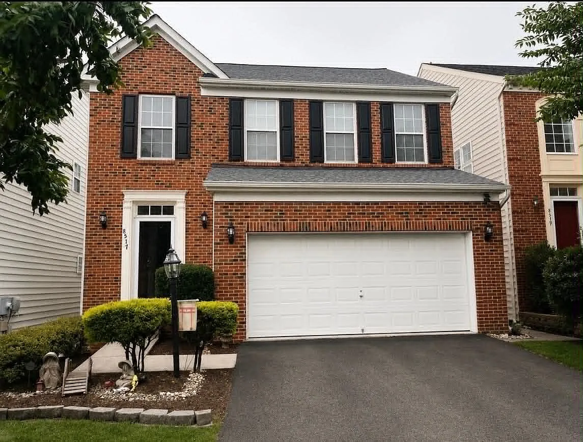 4 bed, 2730 sqft, $3,800 — Photo 1
