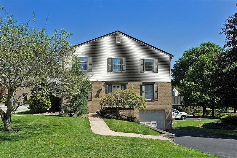 1st image of 138 Crosswinds Ln