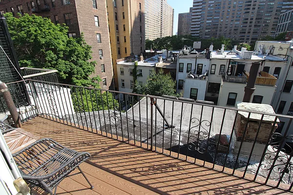 Rented by Luxor Homes & Investment Realty | media 38