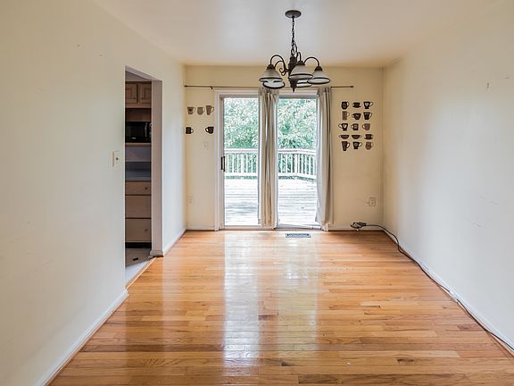 5th image of 19359 Hottinger Cir