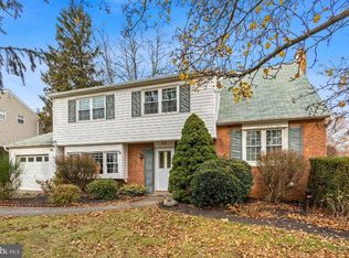 218 Vernon Rd, Morrisville, PA 19067