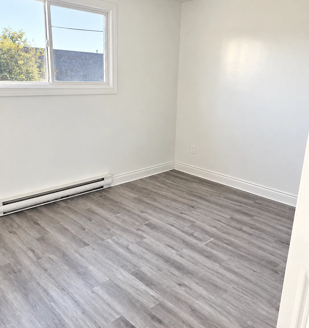 2 bed, $1,600 — Photo 4