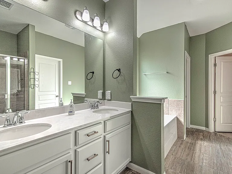 808 Wyndham Hill Pkwy — Photo 17