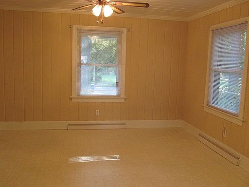 4th image of 106 Oak Dr