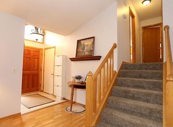 2nd image of 1410 Lake Susan Hills Dr