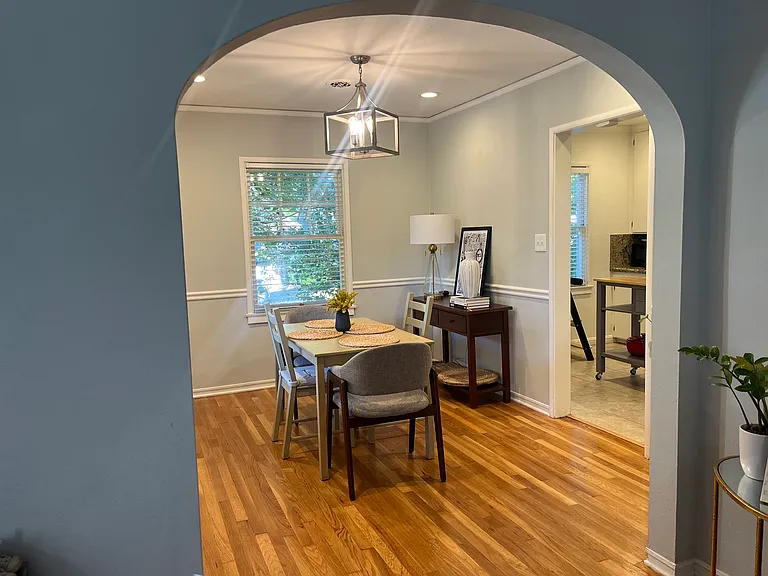 401 San Antonio Way — Photo 17