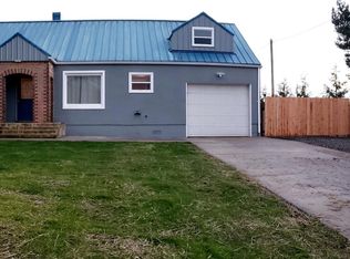 5107 3rd St, Tillamook, OR 97141