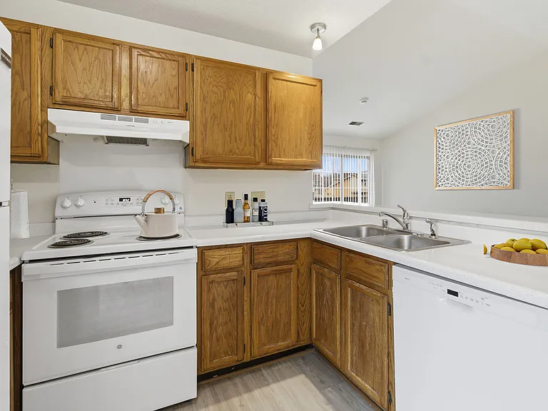 The Villas at Foxwood — Photo 41