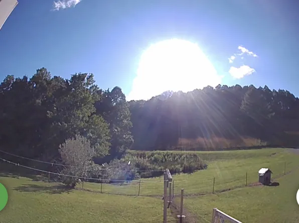 (undisclosed Address), Mount Hope, WV 25880