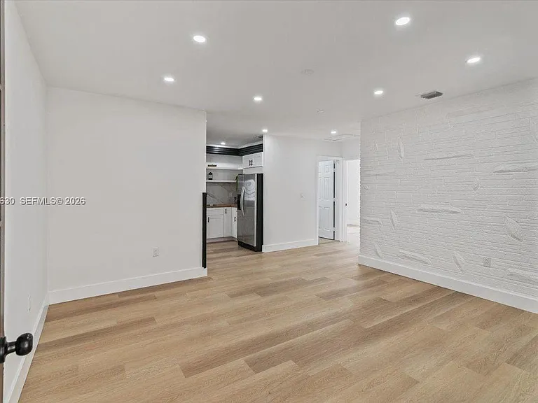1409 NW 44th St — Photo 5