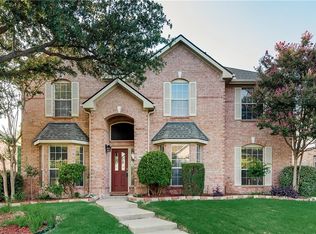 2465 Hunters Run Dr, Plano, TX 75025