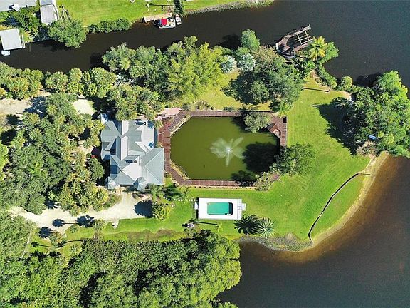 3rd image of 16860 Wayzata Ct