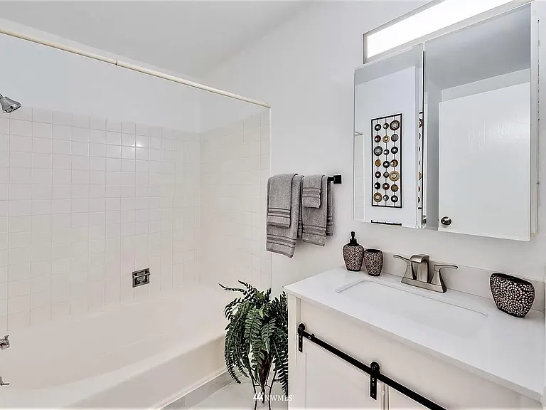 Masterbath