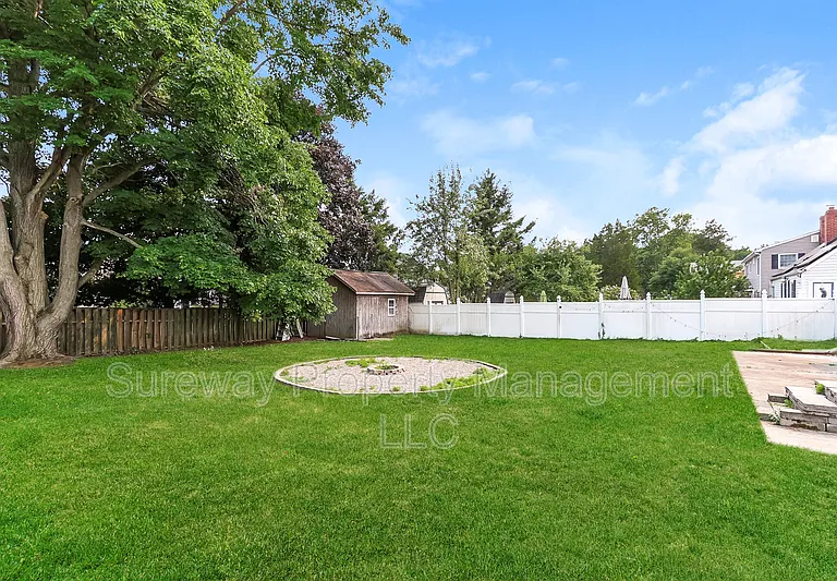 3 Dewar Dr — Photo 15