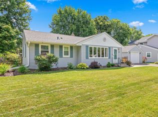 3786 Howard Ave N, White Bear Lake, MN 55110