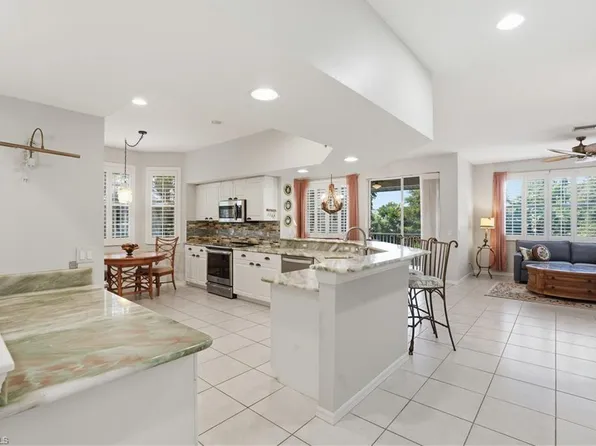 9021 Las Maderas DR #201, BONITA SPRINGS, FL 34135