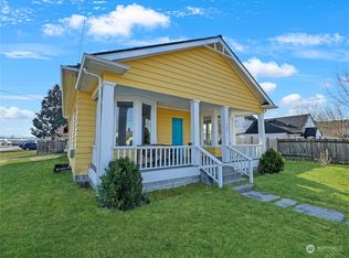 520 Beach Ave, Marysville, WA