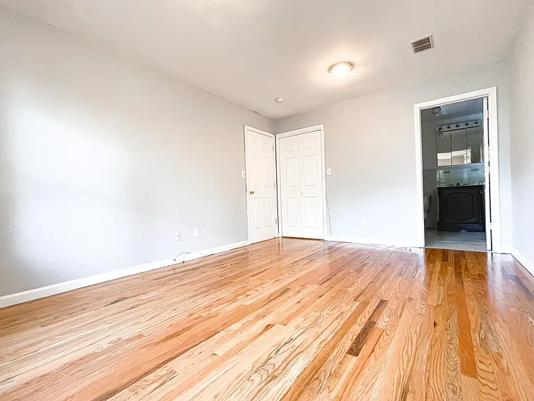 59 Arlington Ave #2 — Photo 13