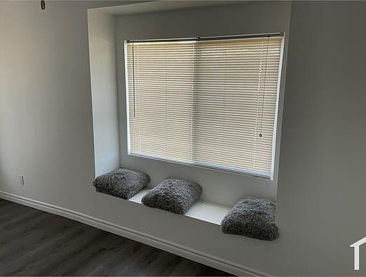 2nd image of 1400 E 62nd St #1