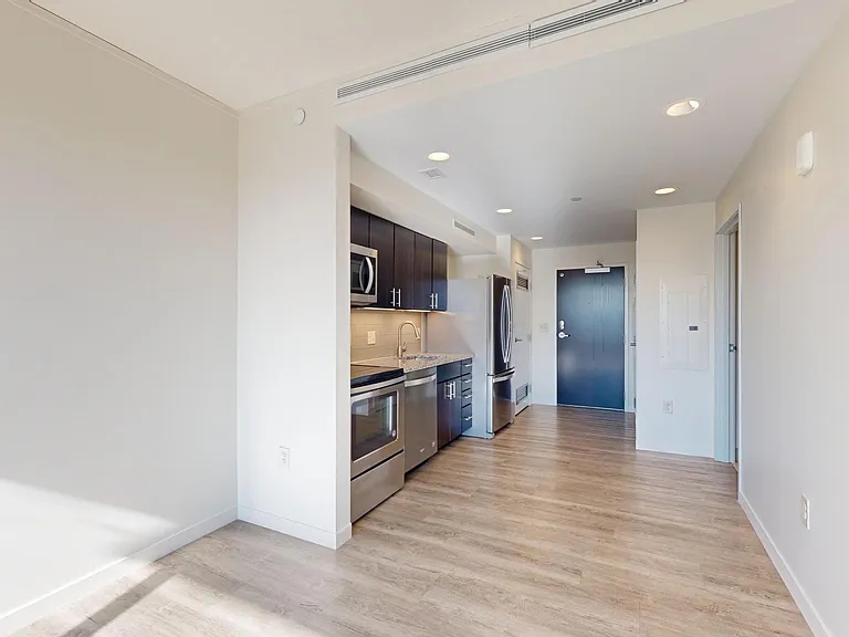 Innova Apartments — Photo 19