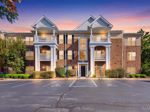 13101 Mill Crossing Ct APT 201, Saint Louis, MO 63141