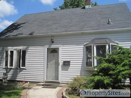 1st image of 29 Peachtree Ln