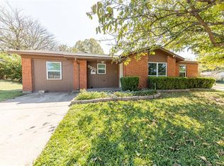 6300 Basswood Dr, Fort Worth, TX 76135