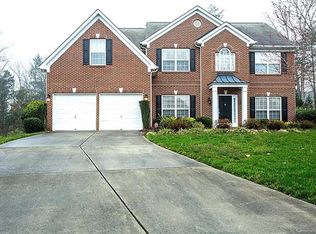 8307 Burgundy Ridge Dr, Harrisburg, NC 28075