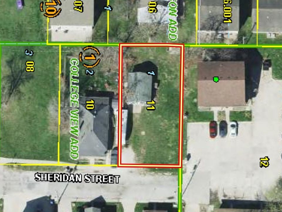 2nd image of 1002 S Sheridan St