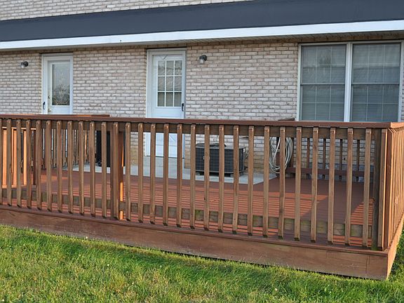 Rear deck