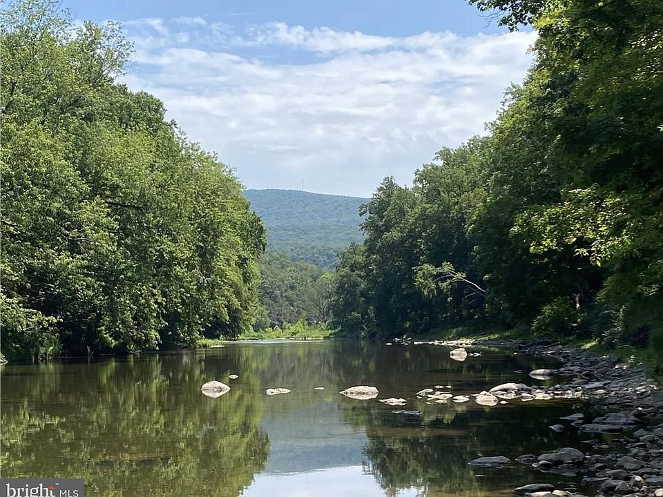 1st image of 43 River Bend Dr