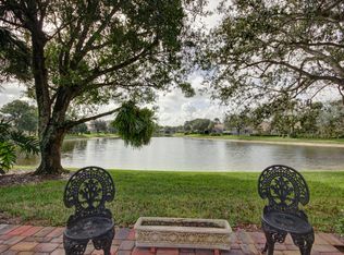 286 Kelsey Park Cir, Palm Beach Gardens, FL 33410
