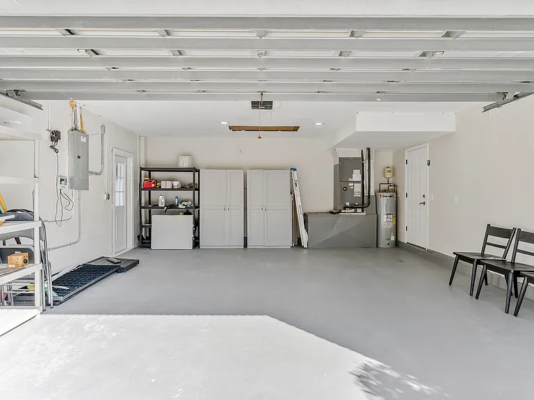 12805 Mia Cir — Photo 50