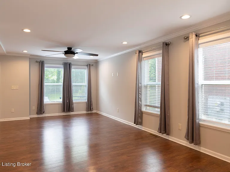 11518 Bellewood Garden Ct — Photo 2