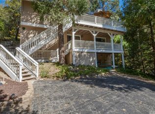 322 Pioneer Rd, Lake Arrowhead, CA 92352