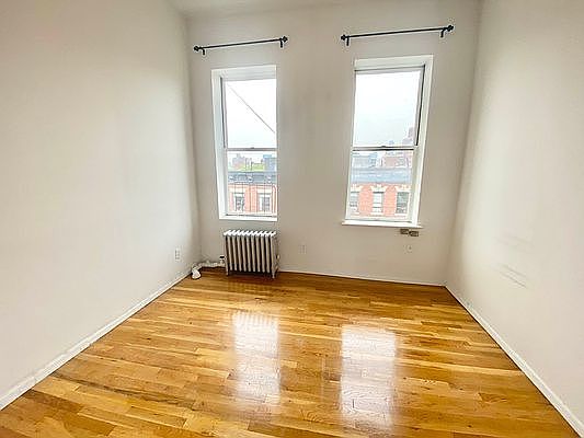 1st image of 190 Bleecker St APT 26