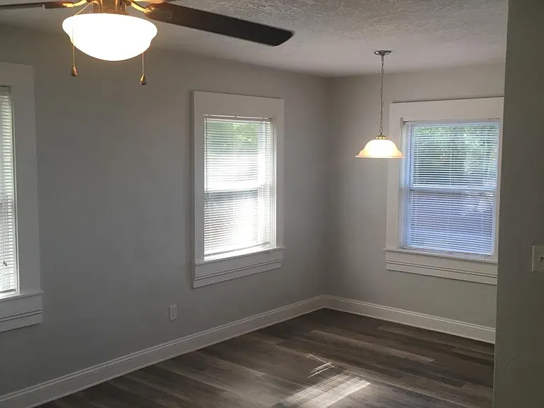 2964 Gilmore St — Photo 21