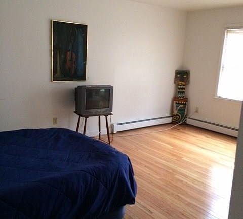 5th image of 33 Huguenot St APT 1