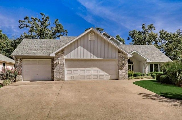 1st image of 5 Kildonan Ln