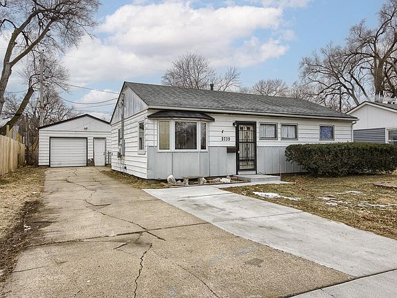 3rd image of 2739 Avenue H