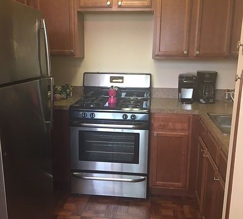 2nd image of 80 Gold St #26G