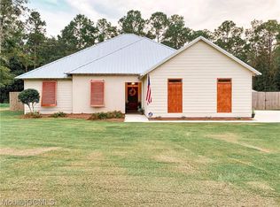 3087 Riverview Dr, Coden, AL 36523