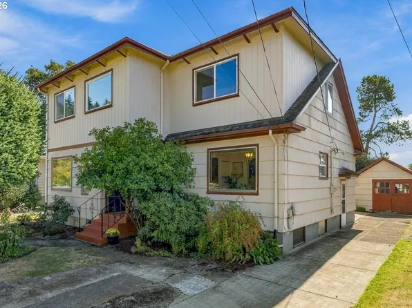 6126 SE Stephens St, Portland, OR 97215