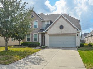 9114 Cavalier Ln, Rosenberg, TX 77469