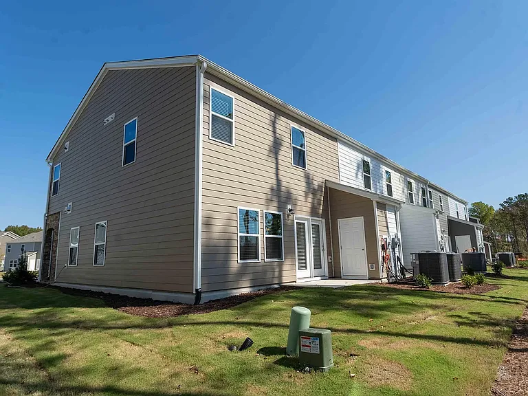 224 Brook Farm Ln — Photo 27